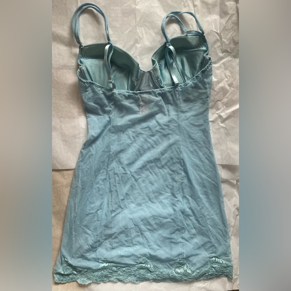 La Senza Sheer Slip - Picture 2 of 4